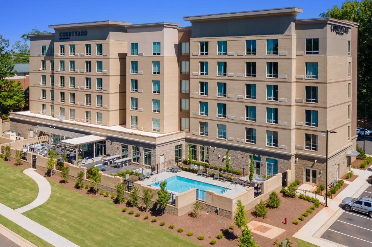 Courtyard By Marriott Raleigh Cary Crossroads Hotel Екстериор снимка