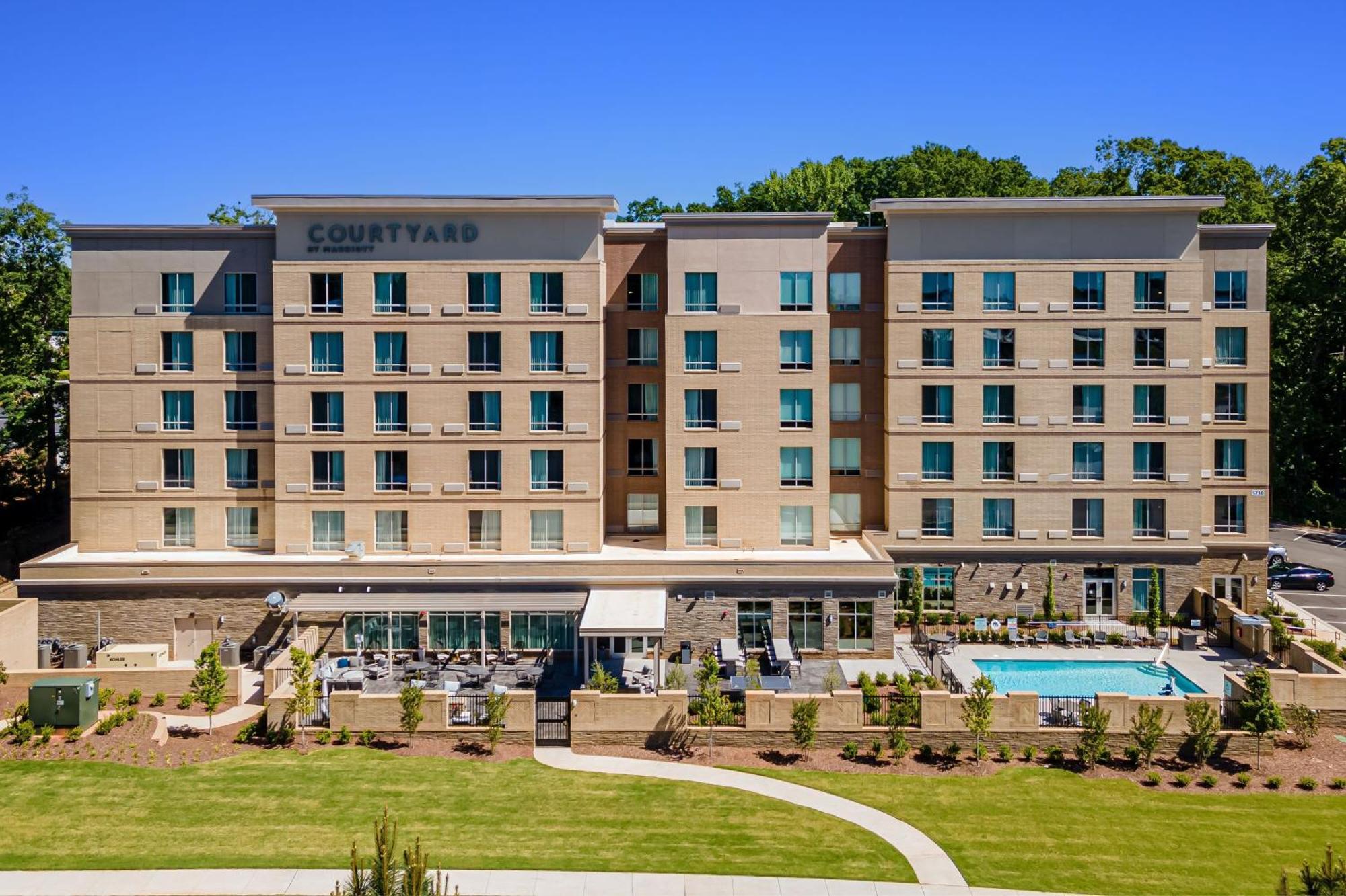 Courtyard By Marriott Raleigh Cary Crossroads Hotel Екстериор снимка