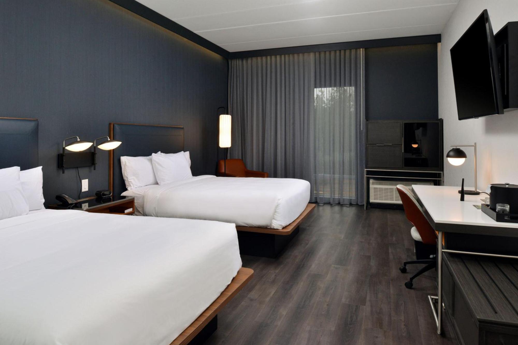 Courtyard By Marriott Raleigh Cary Crossroads Hotel Екстериор снимка